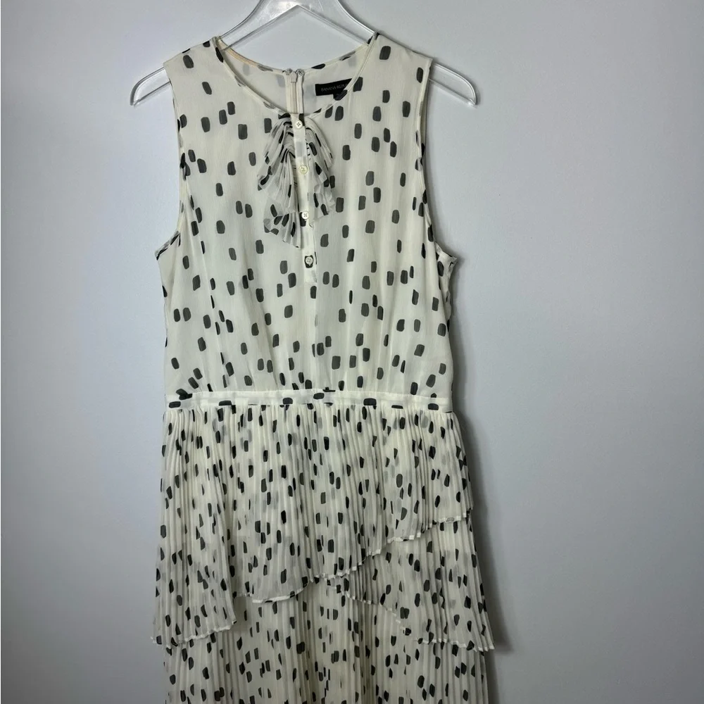 Banana Republic Pleated Dot-Print Dress, BLack and white 12 tall 1867 - Picture 1 of 2